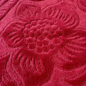 حوله دستی ابریشم فاضل طرح آفتابگردان سایز 40*80 سانتی متر