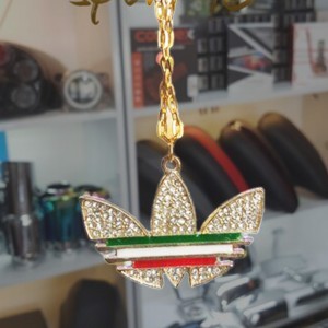 آویز تزیینی خودرو طرح آدیداس نگین دار