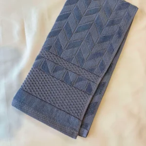 حوله ابریشم فاضل طرح گندم سایز 40x80 سانتی متر