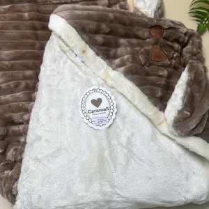 پتو کلاهدار کبریتی پولیشی نوزادی caramall
