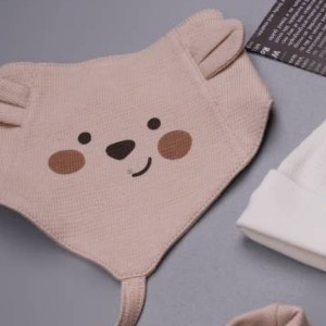 پیشبند دستمال گردنی دارای بند پستانک نوزادی طرح cubbie نی نی سان nini sun