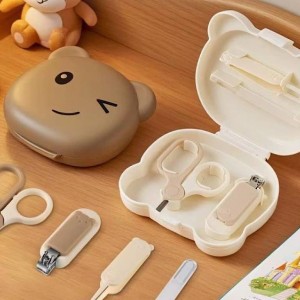 ست ناخنگیر 4 تکه قاب دار نوزادی طرح خرس تدی
