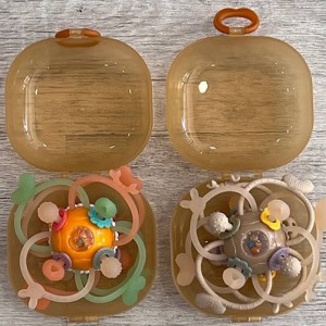 دندانگیر سیلیکونی و جغجغه نوزادی قابدار Biting bell ball