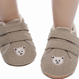 پاپوش استپ دار نوزادی مخمل کبریتی طرح تدی رنگ کرم نسکافه ای