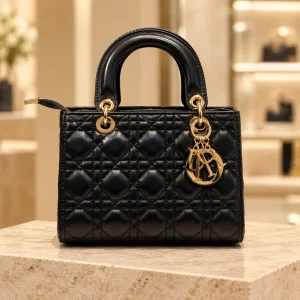 کیف مجلسی زنانه طرح دیور