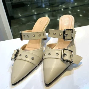 صندل مجلسی زنانه مدل دو سگک پانچ‌دار طرح زارا،رنگ مطابق تصویر