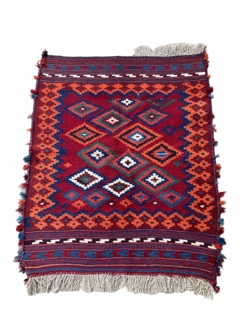 سفره آنتیک قشقایی قرمز