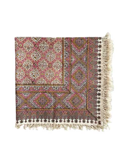 رومیزی قلمکار کلاسیک صورتی ۱