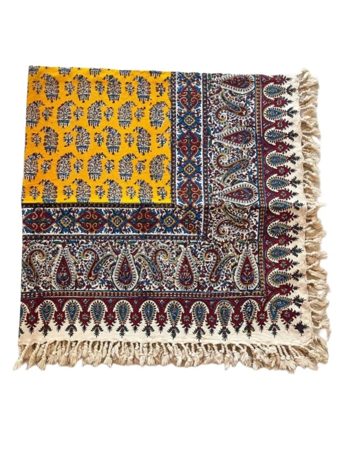 رومیزی قلمکار کلاسیک خردلی