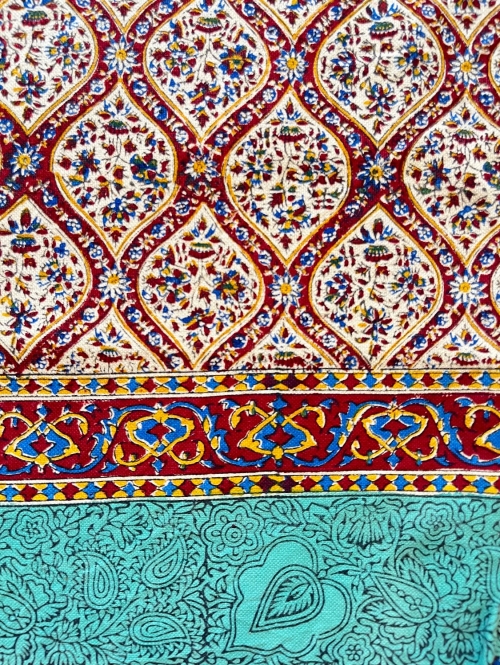 رومیزی قلمکار کلاسیک شیخ لطف‌الله