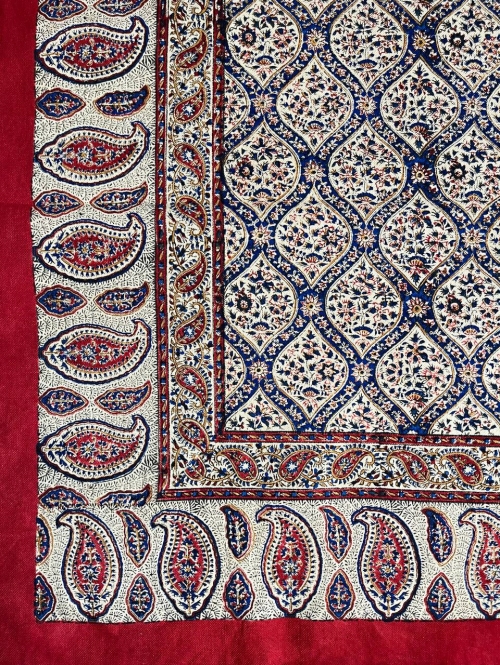 رومیزی قلمکار ۱ در ۱.۵ متر طرح شیخ لطف‌الله