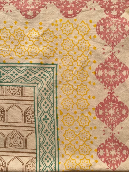 رومیزی قلمکار طرح طاقی