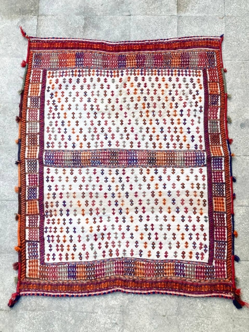 سفره آنتیک بختیاری