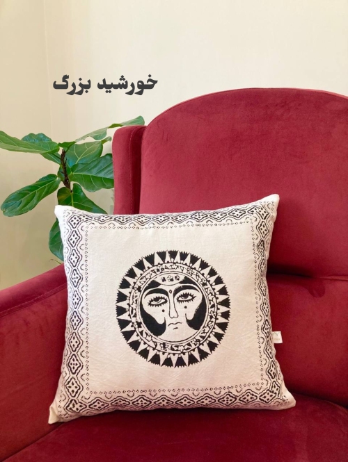 کوسن قلمکار در ۴ طرح