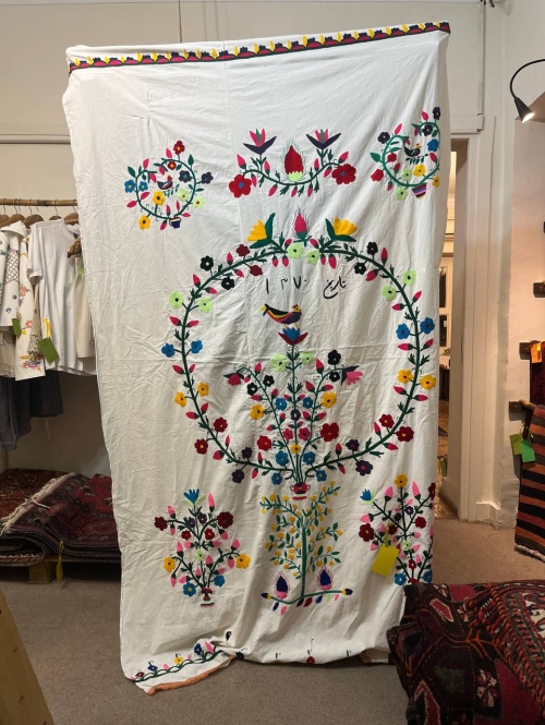 پرده گلدوزی خراسان طرح  پرنده