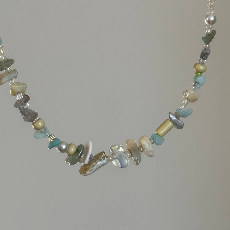 گردنبند سنگ طبیعی رزکوارتز و آمازونیت و اپال و لابرادوریت
