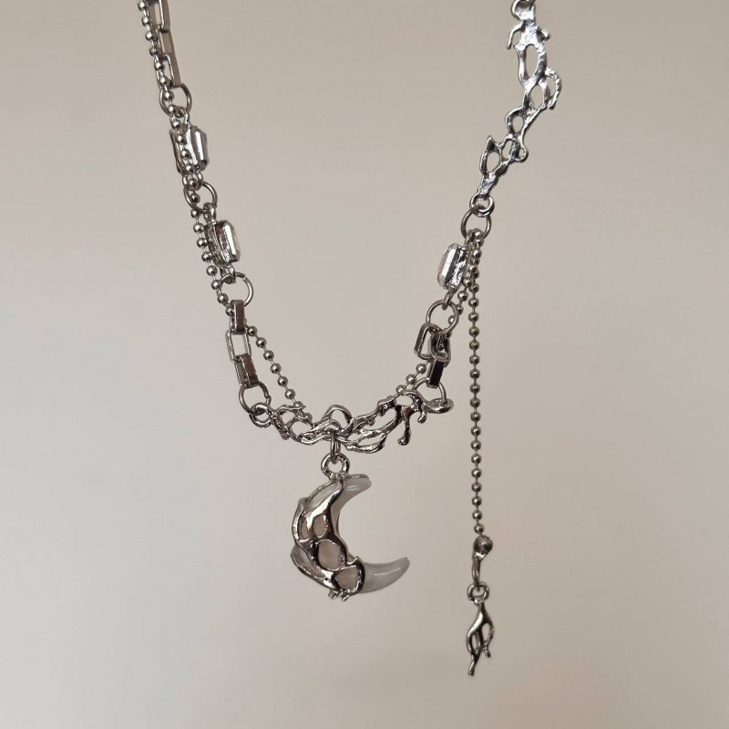گردنبند ماه استخوانی رنگ ثابت آویز دار