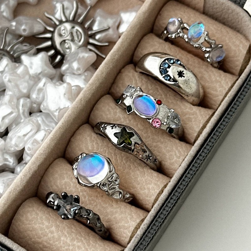 مجموعه انگشتر پینترستی ماه و ستاره خاص