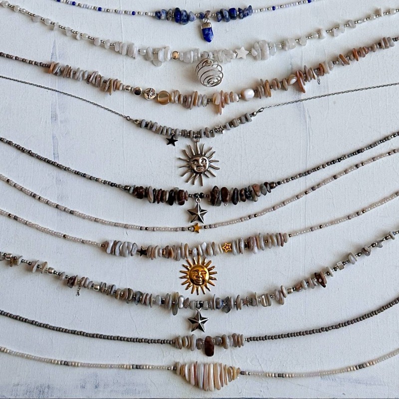 مجموعه گردنبند سنگ و صدف طبیعی یونیک دل