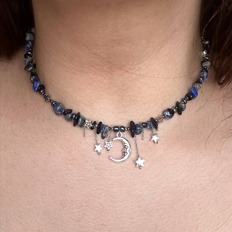 گردنبند لاجورد با ستاره های آویز