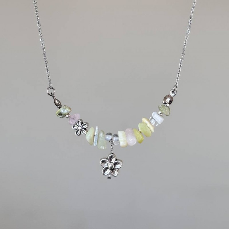 گردنبند سنگ طبیعی باغ گل