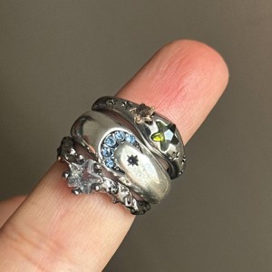 مجموعه انگشتر پینترستی ماه و ستاره خاص