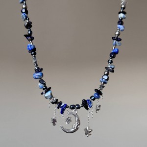 گردنبند لاجورد با ستاره های آویز