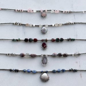 کالکشن گردنبند سنگ طبیعی