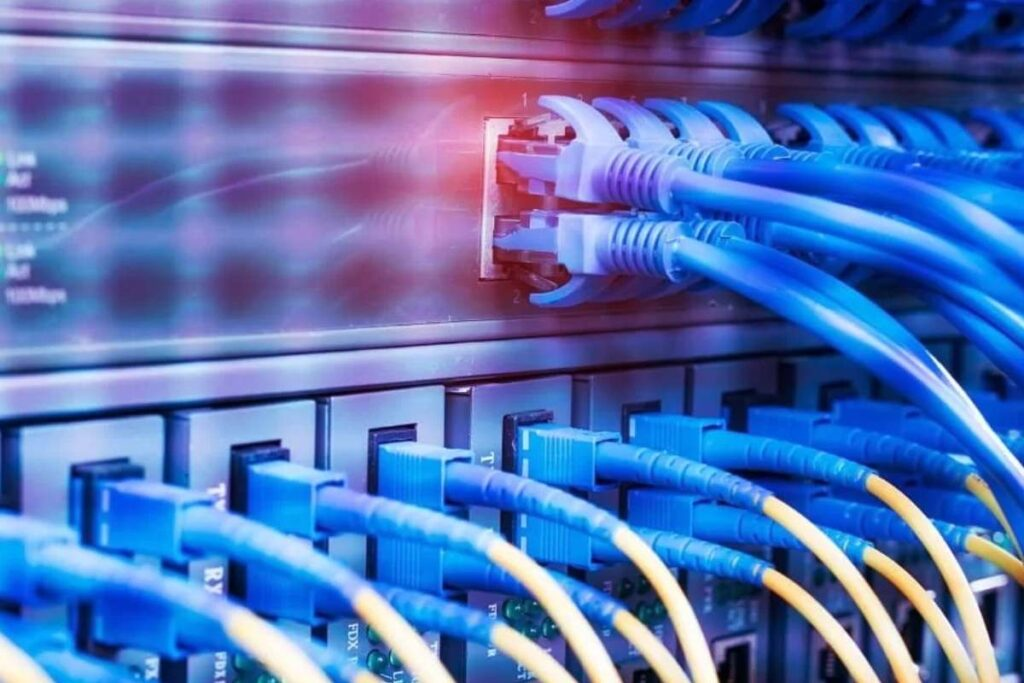 اهمیت استفاده از یو پی اس