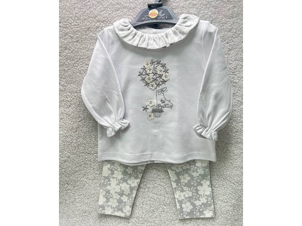 ست بلوز و شلوار گلدوزی دار سفید و طوسی  طرح گل و گلدان  نی نی سان nini sun