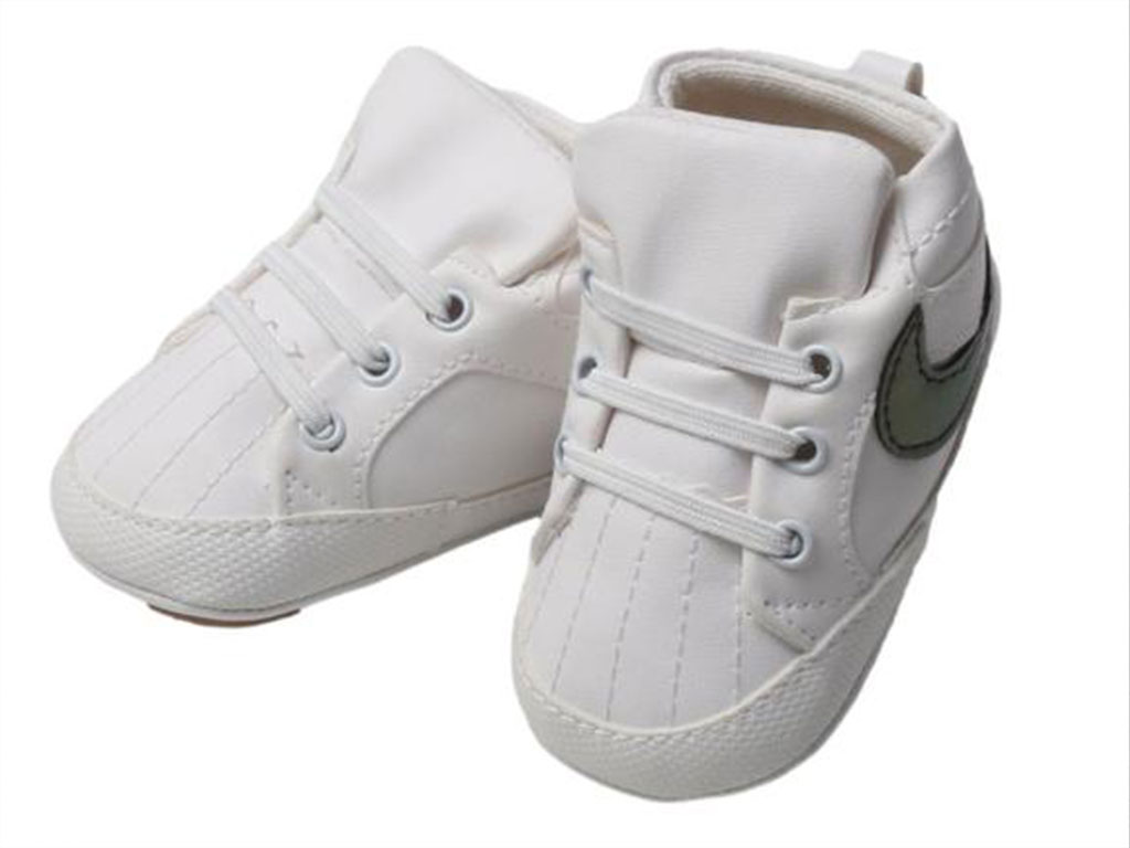 پاپوش نوزادی استپ دار پسرانه ساق دار با طرح نایک