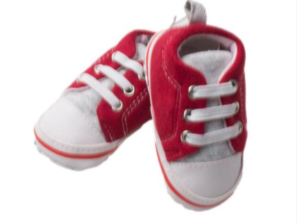 پاپوش نوزادی استپ دار پسرانه  قرمز رنگ طرح آل استار