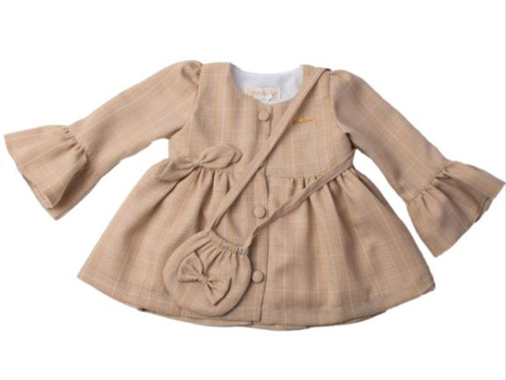 پیراهن آستین بلند نوزادی دخترانه کرم رنگ طرح چهارخانه به همراه کیف دوشی