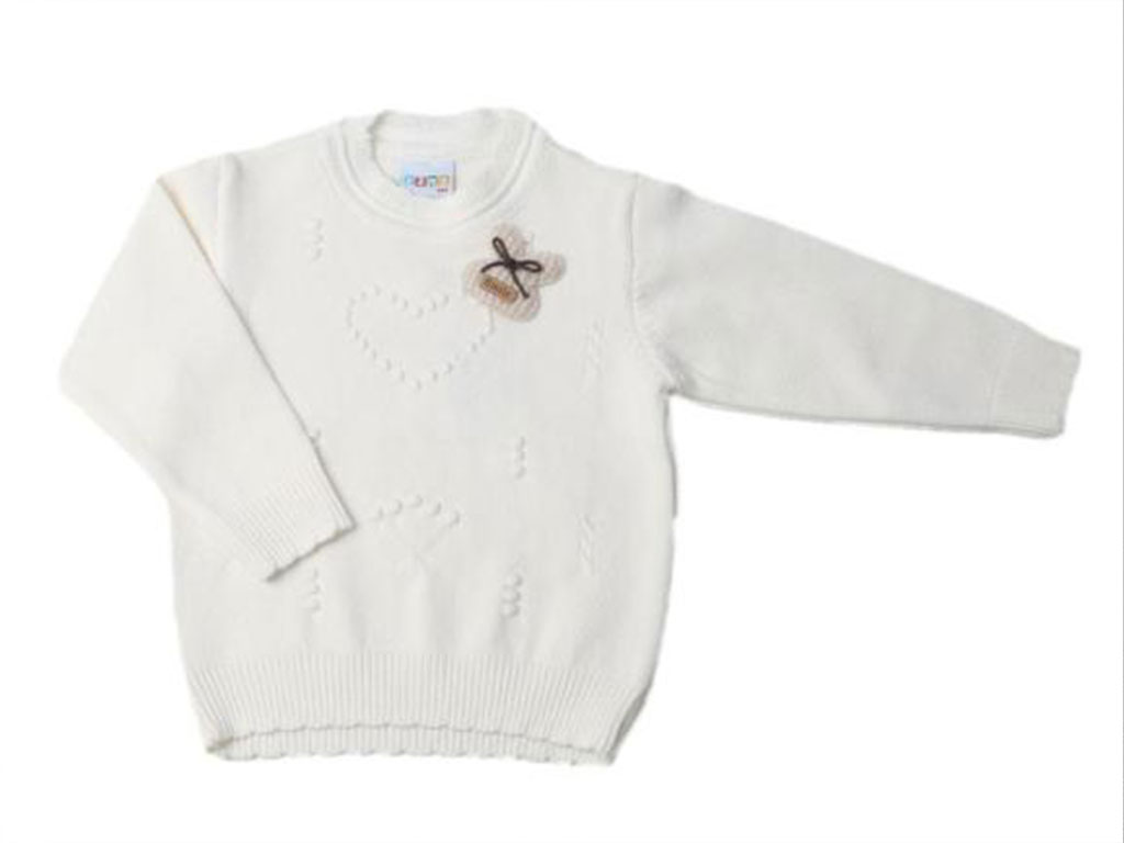 بلوز بافت دخترانه نوزادی رنگ شیری طرح قلب با گلسینه خرگوش