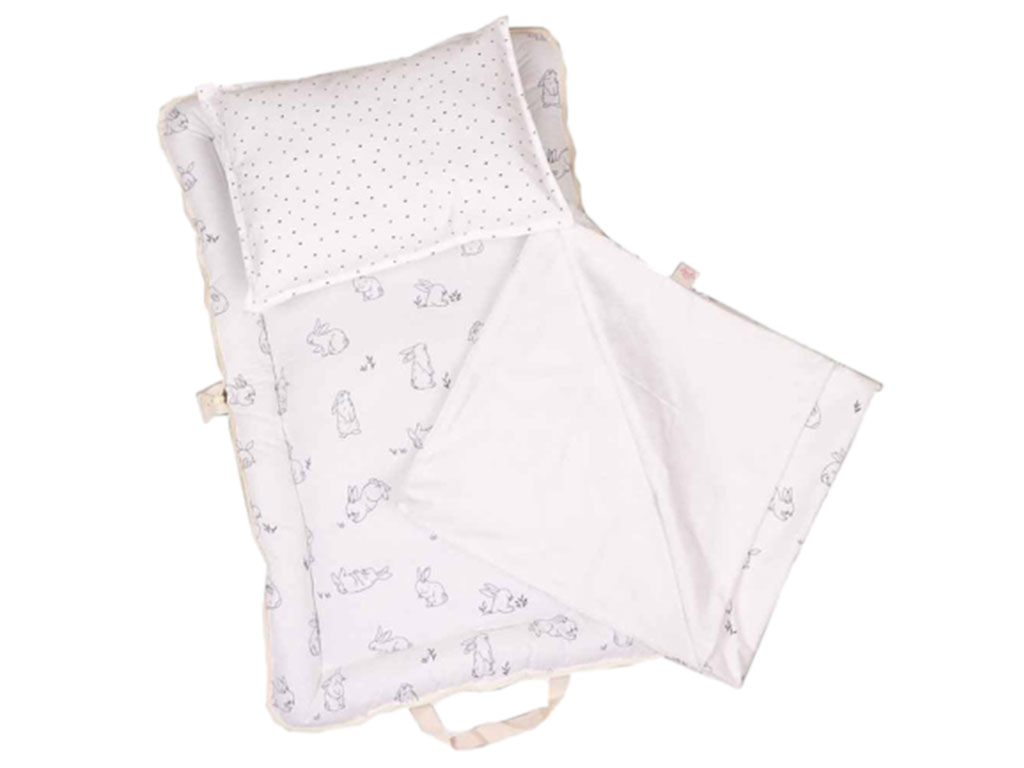 سرویس خواب دم دستی مسافرتی نوزادی مجموعه 3 عددی تشک، لحاف و بالشت با بسته بندی کیفی طرح خرگوش خطی الا ELA