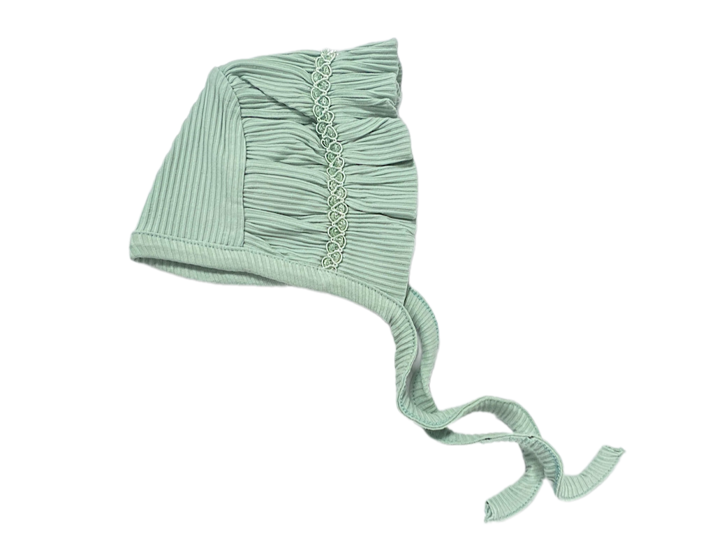 کلاه بنددار سبز آبی نوزادی طرح برگ سبز دانالو Danaloo