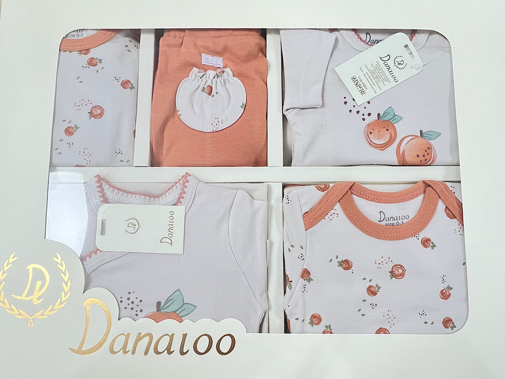 ست بیمارستانی 17 تکه نوزادی دخترانه طرح هلو دانالو Danaloo