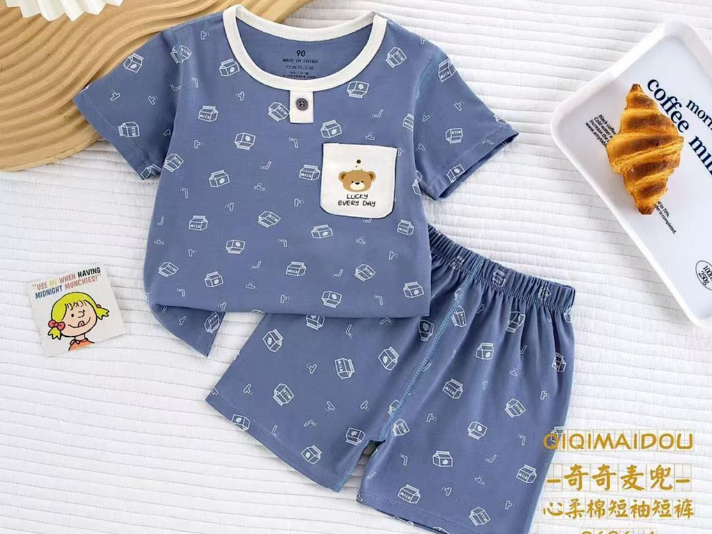 تیشرت و شلوارک راحتی پسرانه