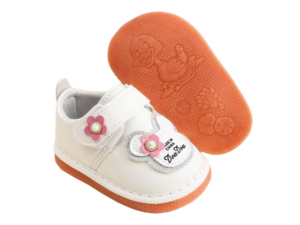 کفش سوتی و جغجغه ای دخترانه نوزادی رنگ شیری طرح موش