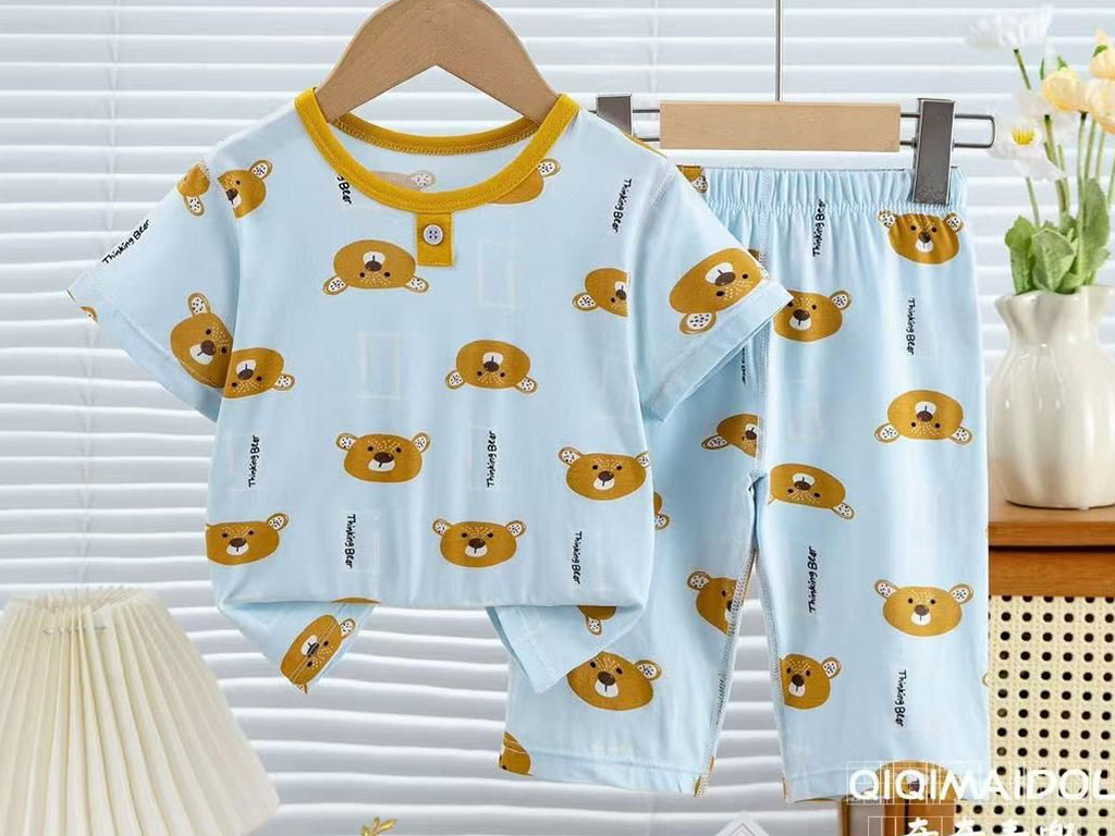 تیشرت و شلوارک بلند راحتی رنگ آبی طرح سر خرس