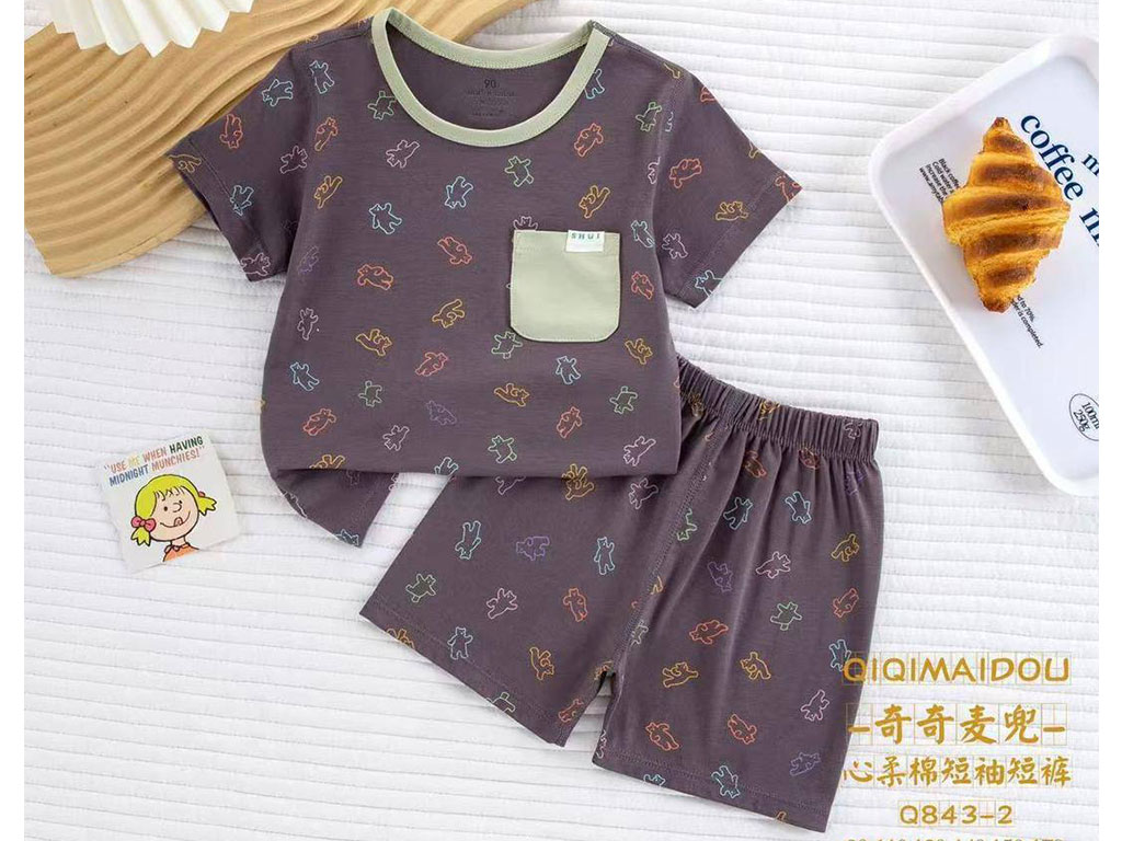 تیشرت و شلوارک راحتی پسرانه طرح خرس های رنگی