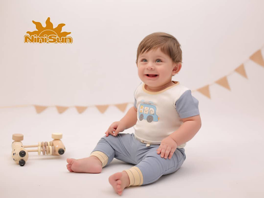 بلوز آستین کوتاه نوزادی طرح cool boyنی نی سان nini sun