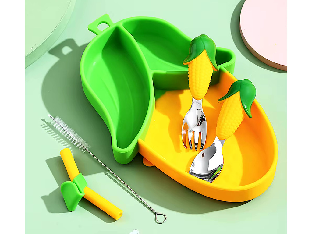 ست ظرف غذا چسبان و قاشق و چنگال سیلیکونی به همراه نی طرح ذرت