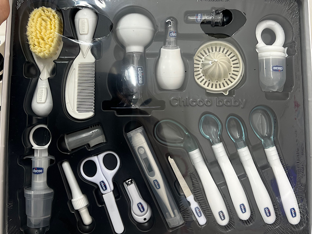ست بهداشتی 18 تکه نوزادی chicoo