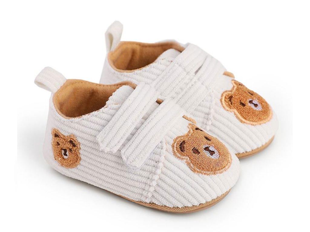 پاپوش استپ دار نوزادی مخمل کبریتی طرح تدی رنگ سفید