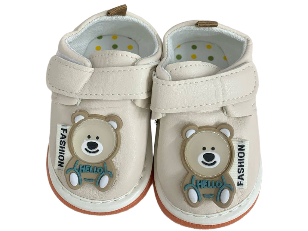 کفش سوتی و جغجغه ای نوزادی رنگ کرم طرح خرس برجسته
