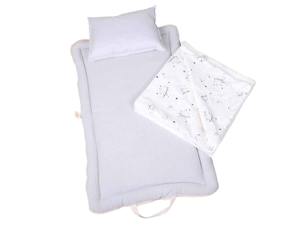 سرویس خواب دم دستی مسافرتی نوزادی مجموعه 3 عددی تشک، لحاف و بالشت با بسته بندی کیفی طرح  کهکشان طوسی الا ELA