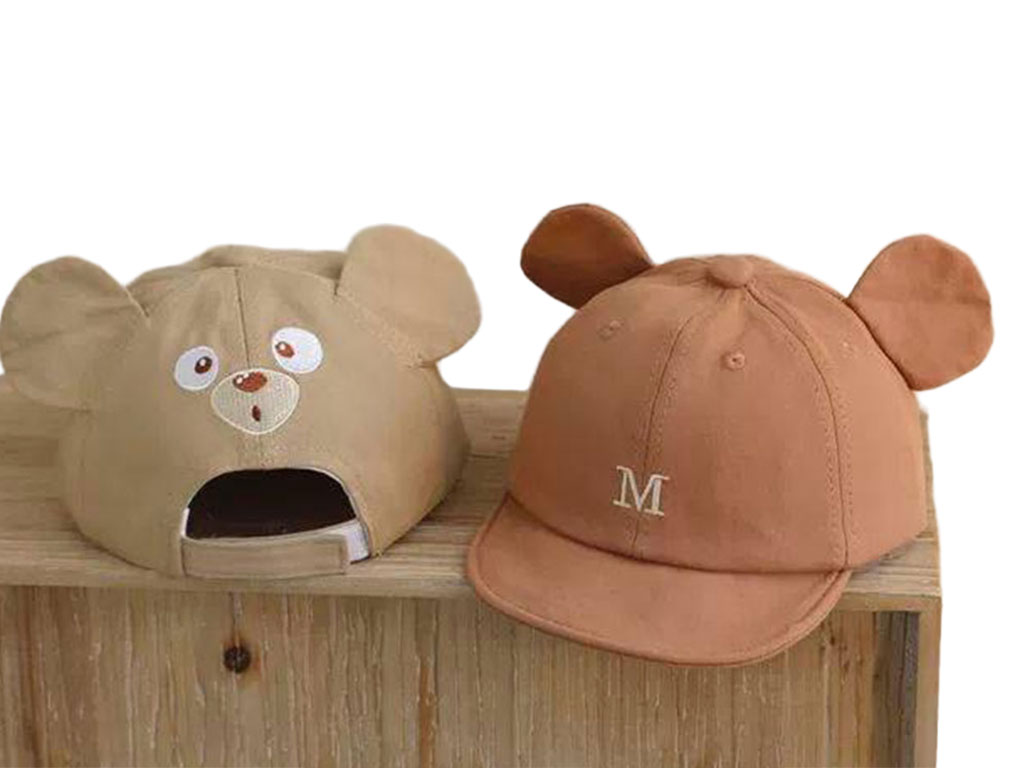 کلاه کپ لبه دار پشت طرح دار گلدوزی شده خرس (دور سر 45 cm)