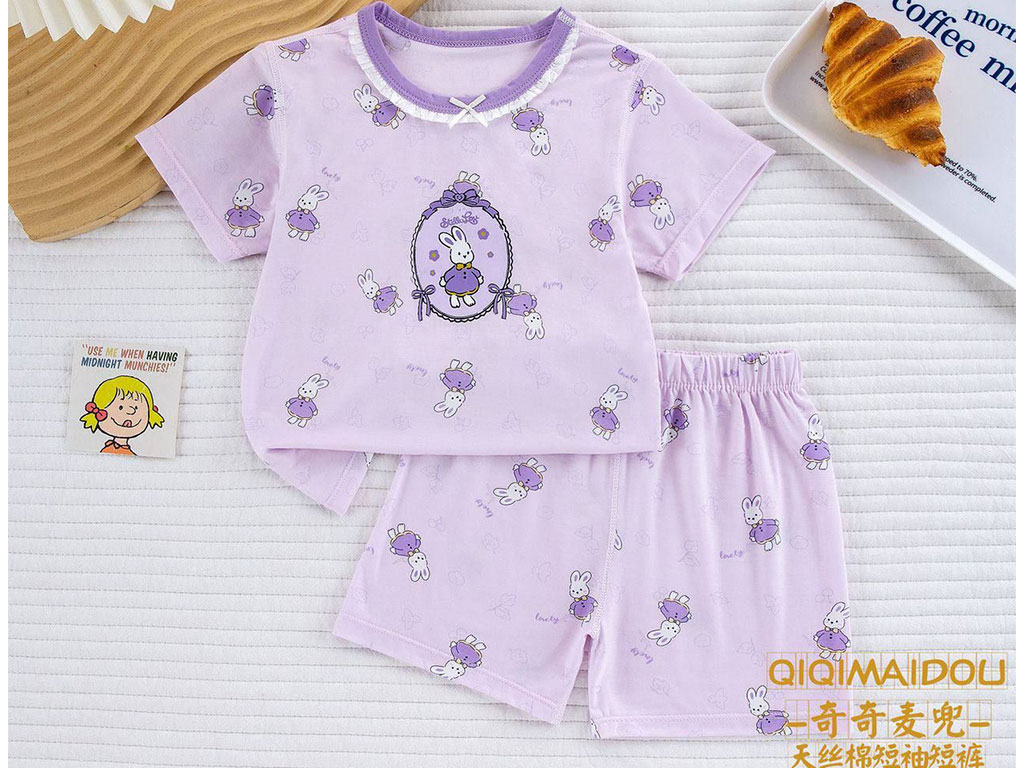 تیشرت و شلوارک راحتی یاسی رنگ دخترانه طرح خرگوش