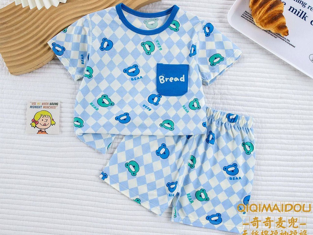 تیشرت و شلوارک راحتی آبی خردلی رنگ طرح سر خرس